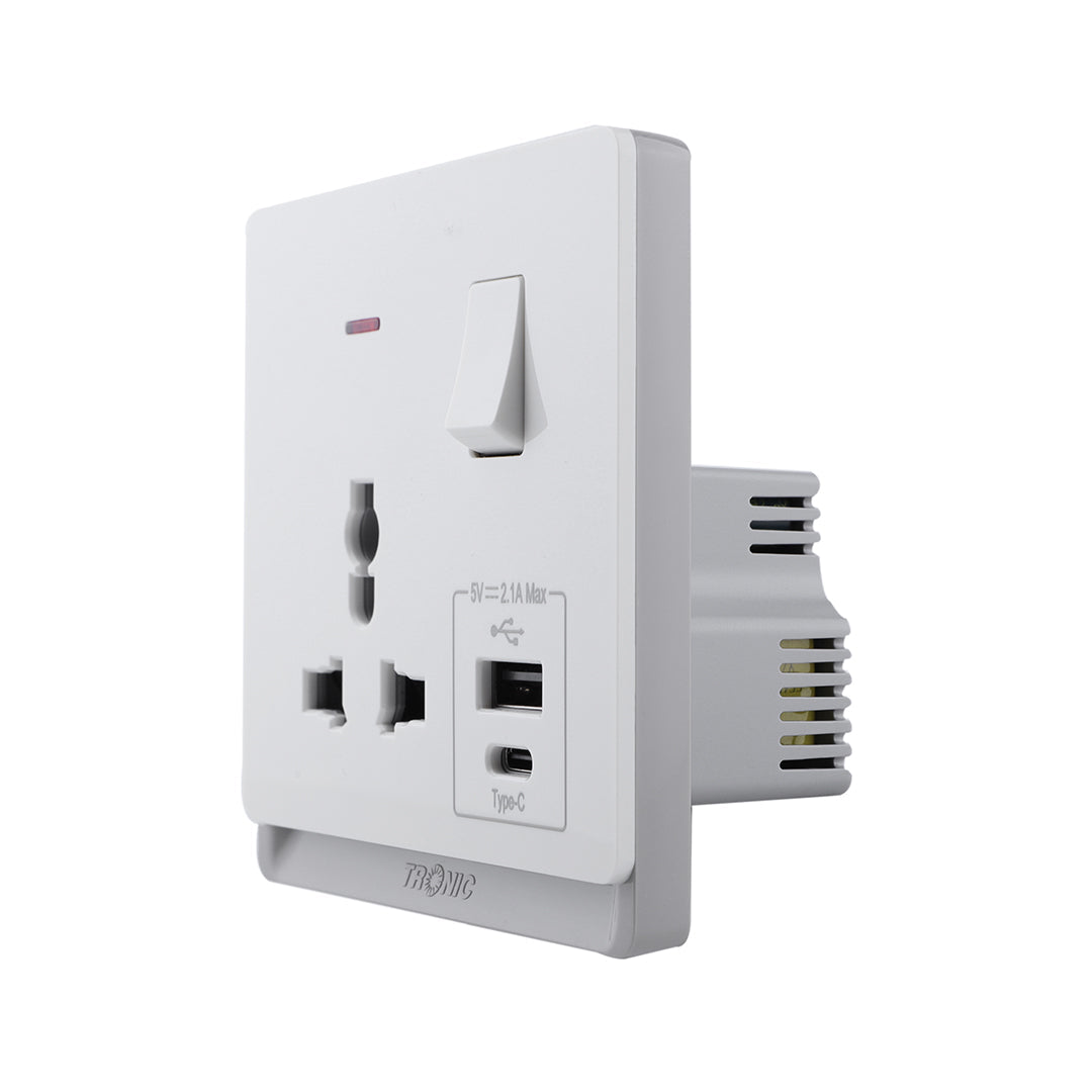 Premium Universal Single Outlet with USB | TD Range — TD 5113-UN-UB