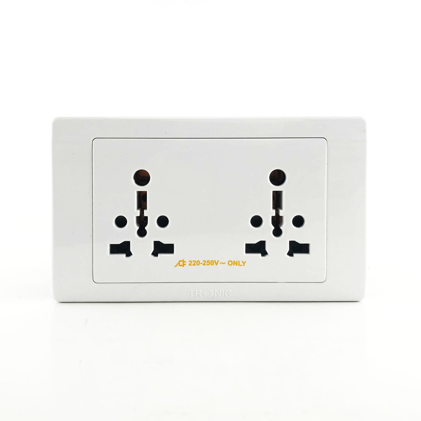 Universal Double Outlet — TR 5213-UN