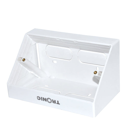 Angle Box Trunking — CM PB36